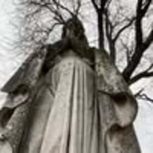 Meet your Posher, Isadora